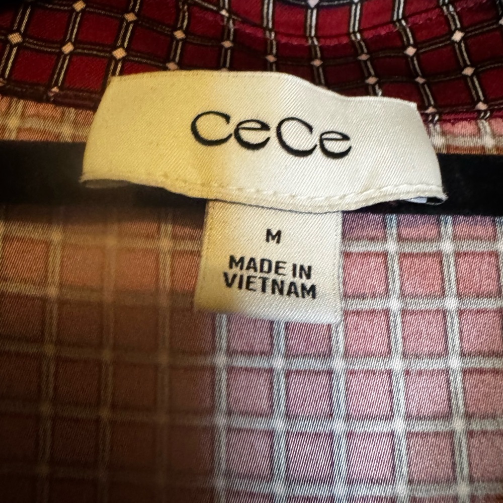 CeCe Burgundy Checkered Blouse NWT - Picture 7 of 11